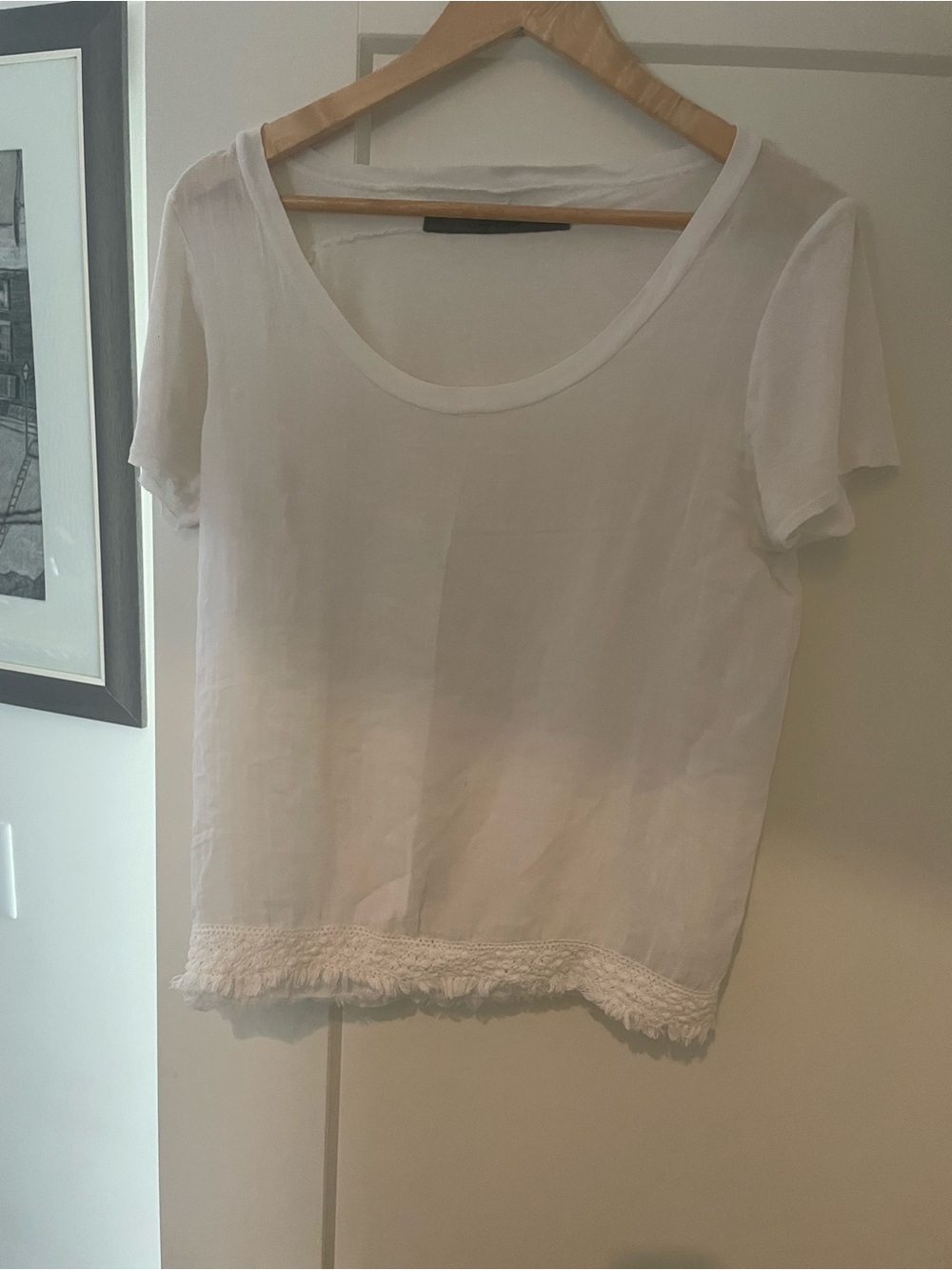 Enza Costa White Short Sleeve Scoop Neck Top with Fringe Hem sz S